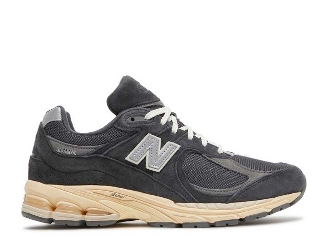 NEW BALANCE 2002R 'PHANTOM' 1