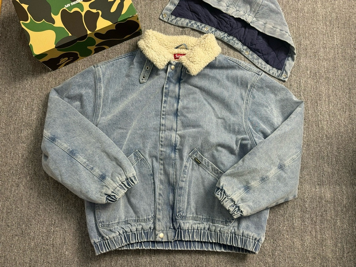 Supreme FW24 WEEK6 Faux Shearling LinedBomber Jacket 2