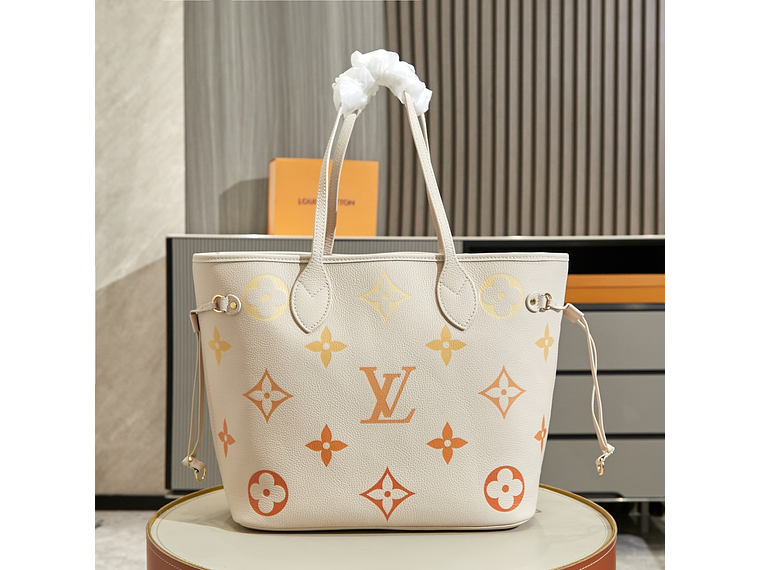 Louis Vuitton Neverfull  MM Bag 6