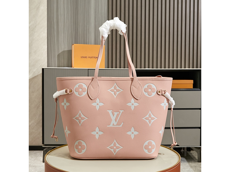 Louis Vuitton Neverfull  MM Bag 8