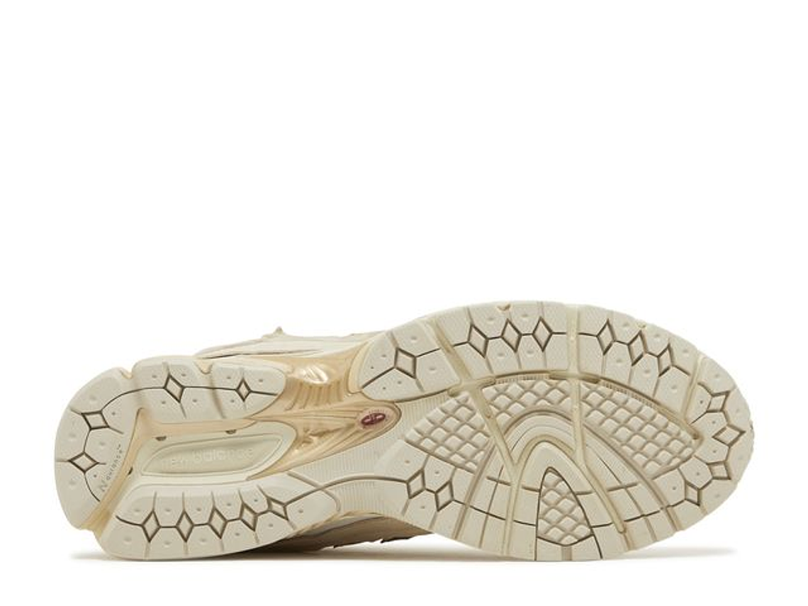 NEW BALANCE 2002R 'PROTECTION PACK - SANDSTONE' 4