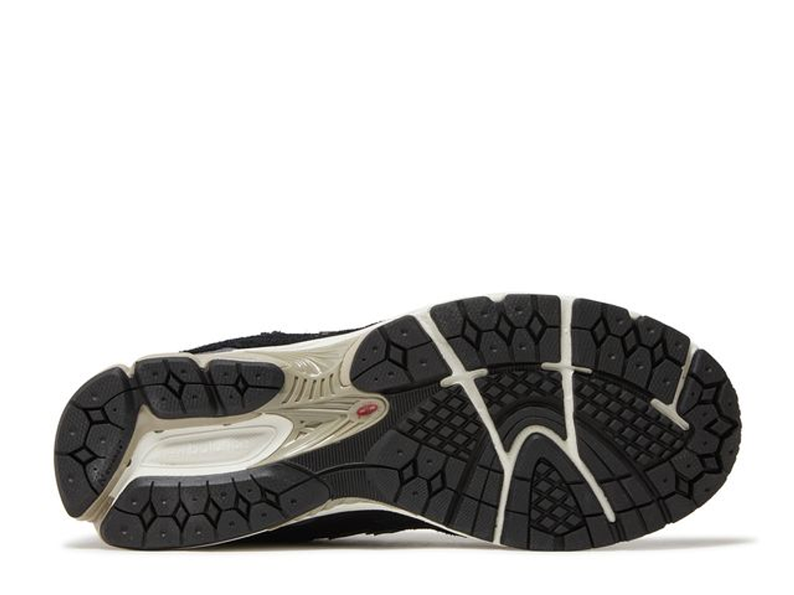 NEW BALANCE 2002R 'PROTECTION PACK - BLACK GREY' 4