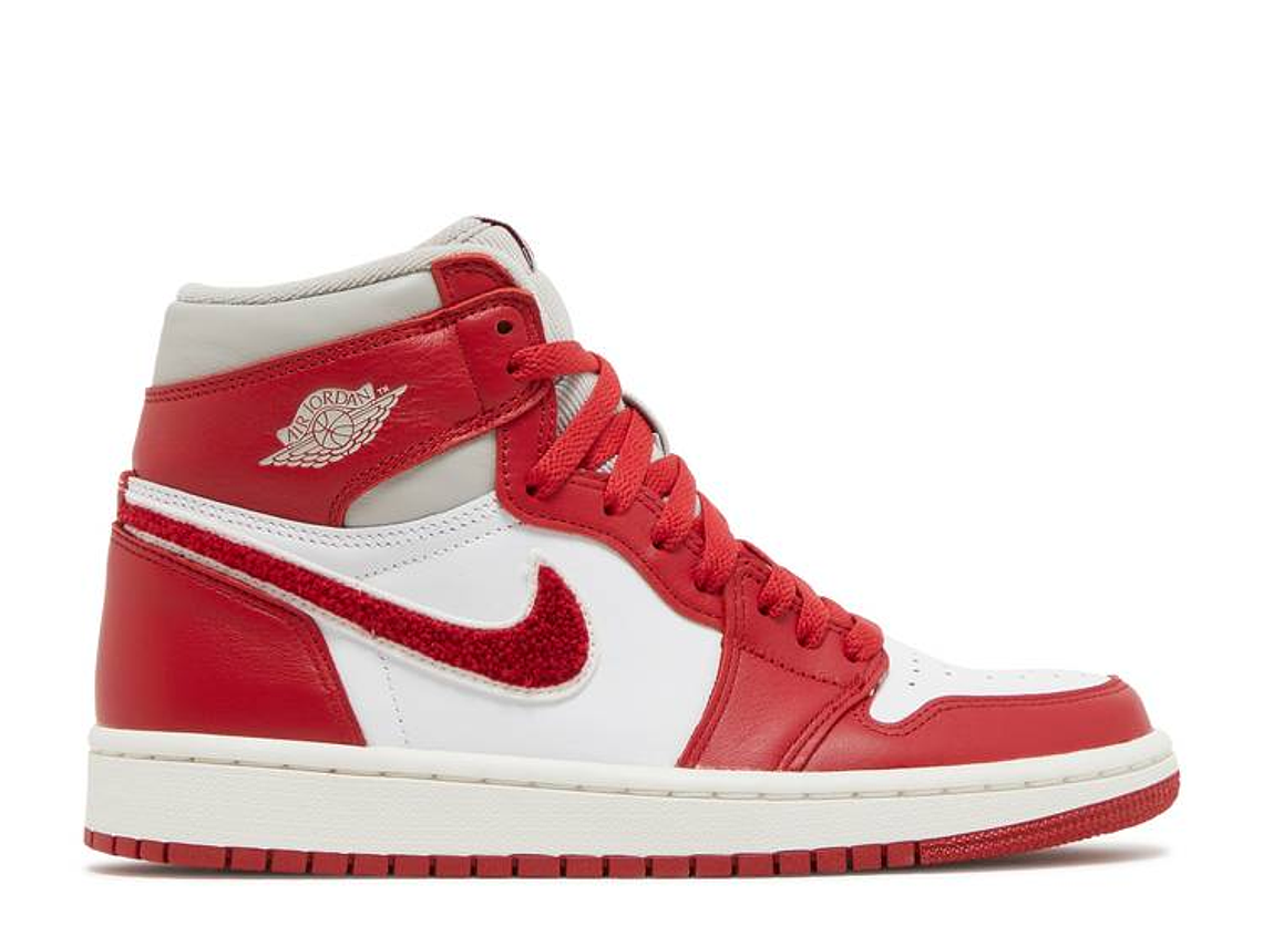 AIR JORDAN 1 HIGH OG 'NEWSTALGIA CHENILLE' 1