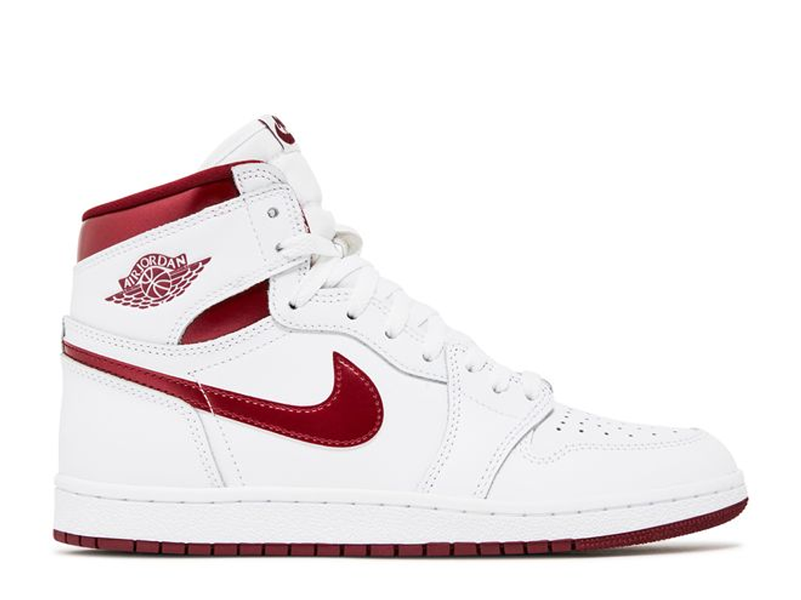 Jordan 1 Retro High '85 OG 'Metallic Burgundy' 1