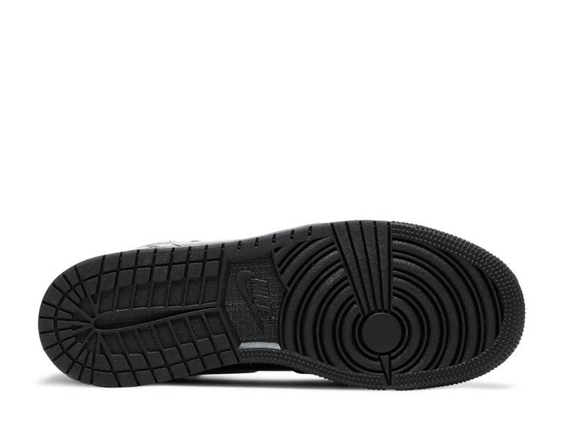 AIR JORDAN 1 RETRO HIGH OG 'BLACK METALLIC GOLD' 4