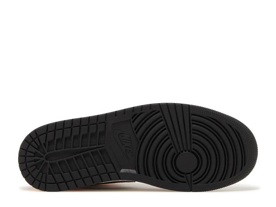 AIR JORDAN 1 RETRO HIGH OG 'SKYLINE' 4