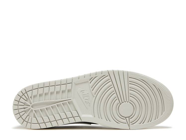 AIR JORDAN 1 RETRO LOW OG 'BLACK CEMENT' 4