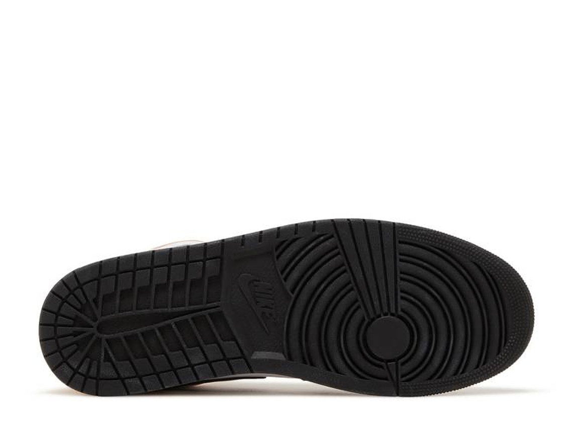 AIR JORDAN 1 LOW SE 'FLIGHT CLUB' 4