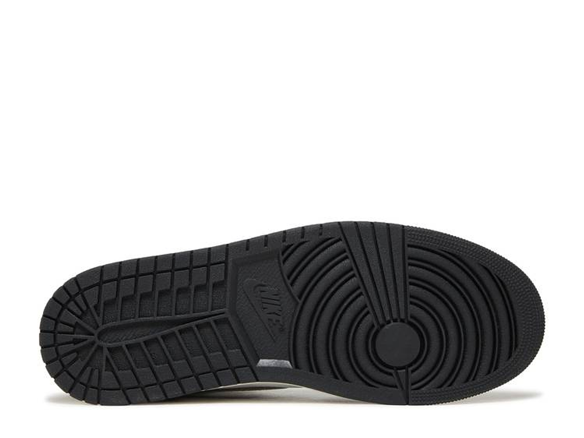 AIR JORDAN 1 RETRO HIGH OG 'WASHED BLACK' 4