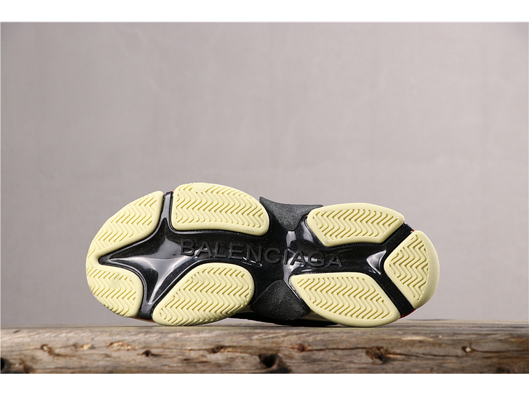 Balenciaga Triple S Black Red 3