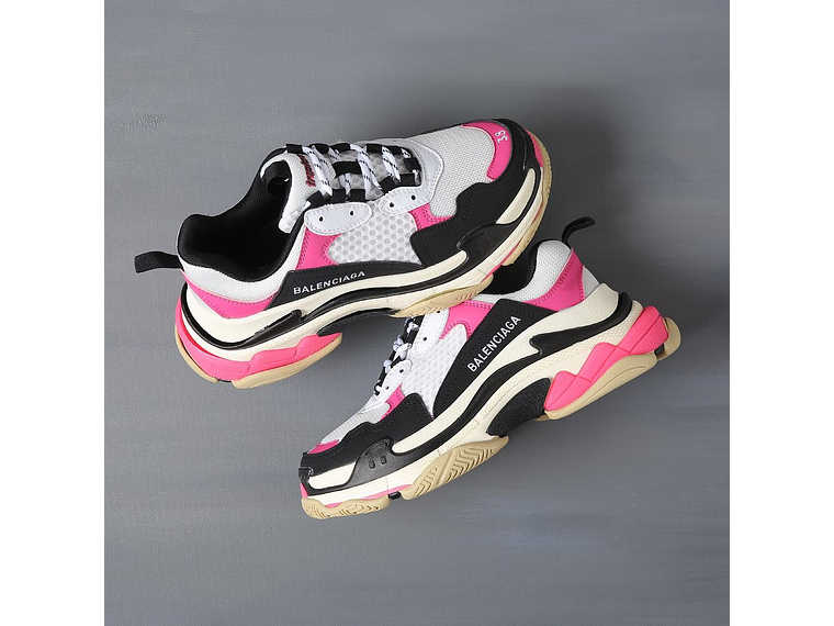 Balenciaga Triple S pink white 2