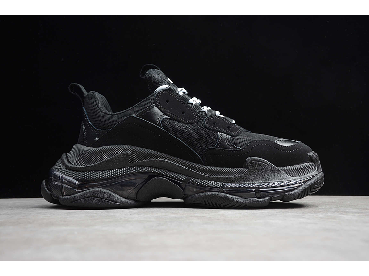 Balenciaga Triple S Clear Sole black 1