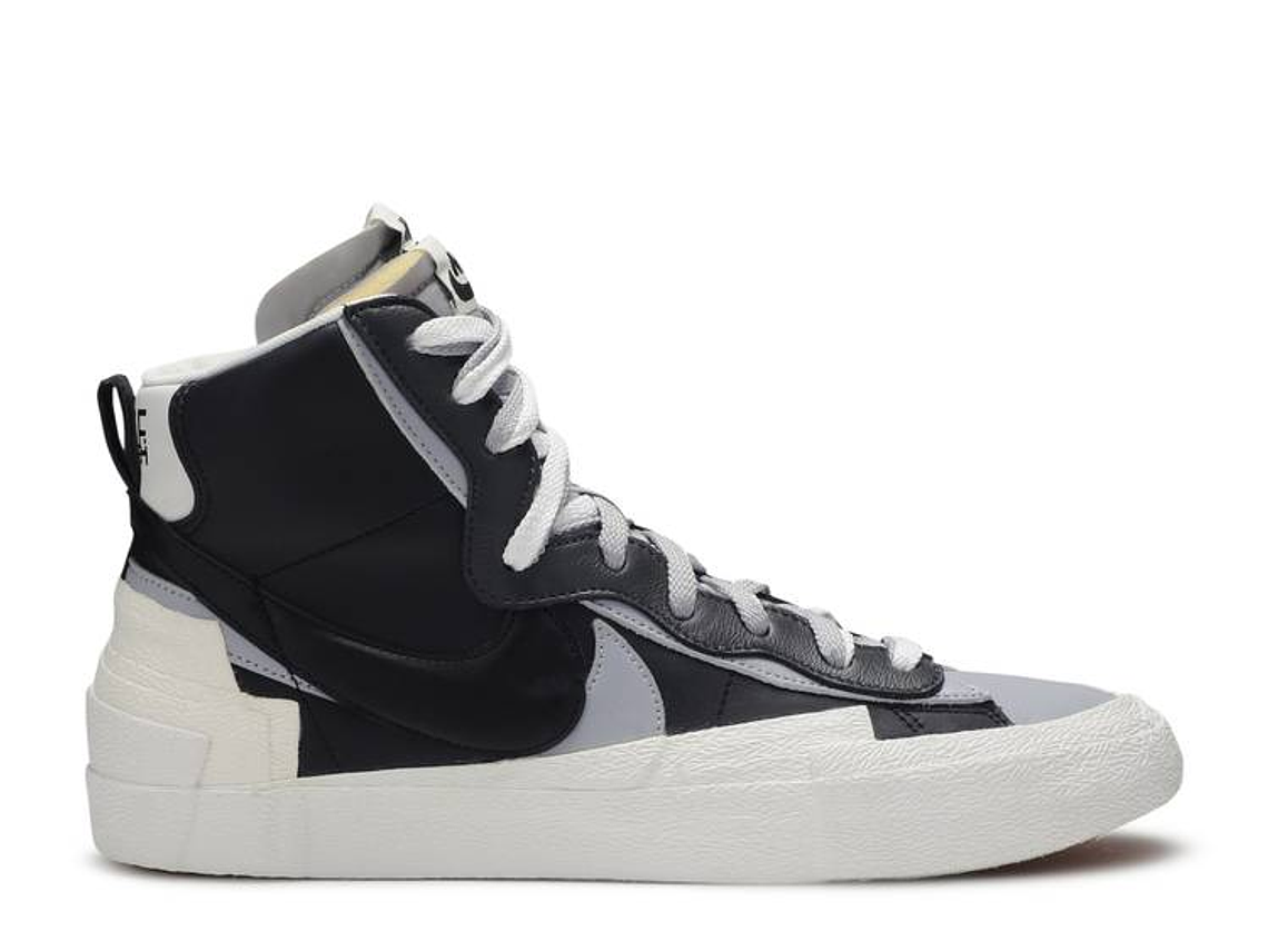 SACAI X NIKE BLAZER MID 'BLACK GREY' 1