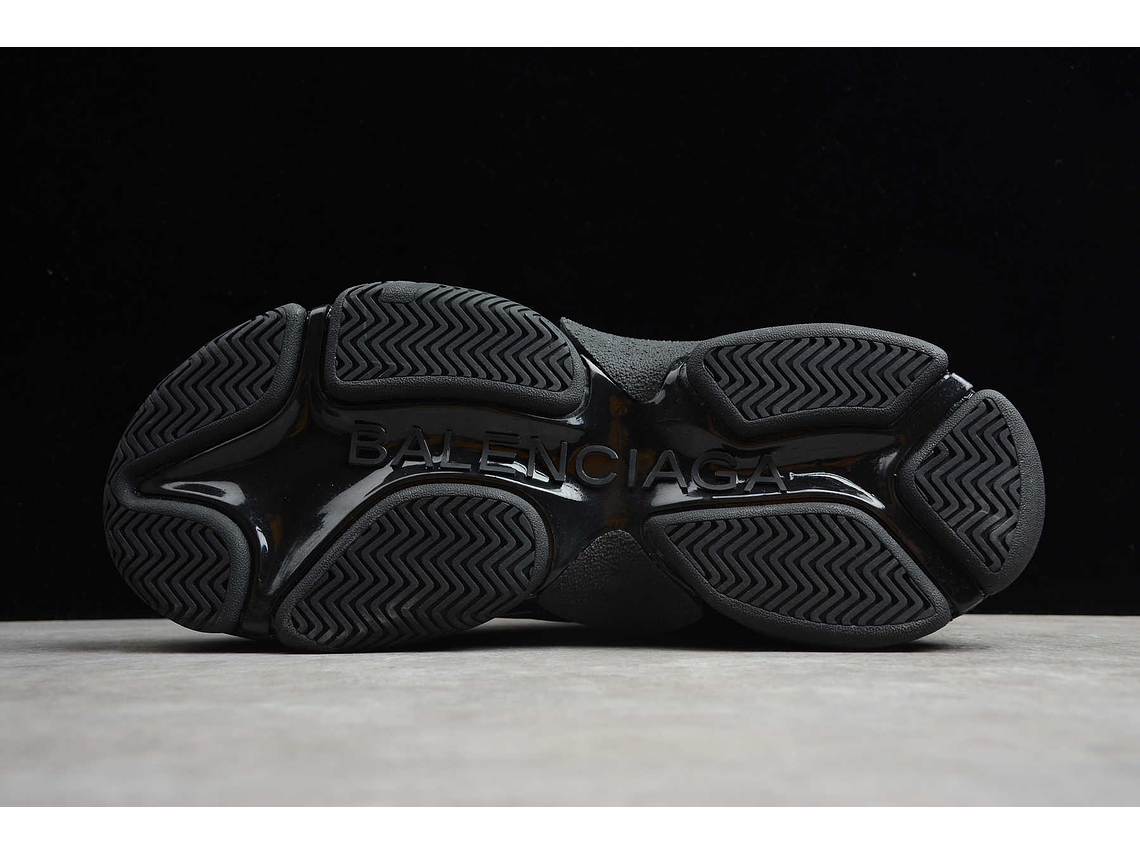 Balenciaga Triple S Black barrage 2