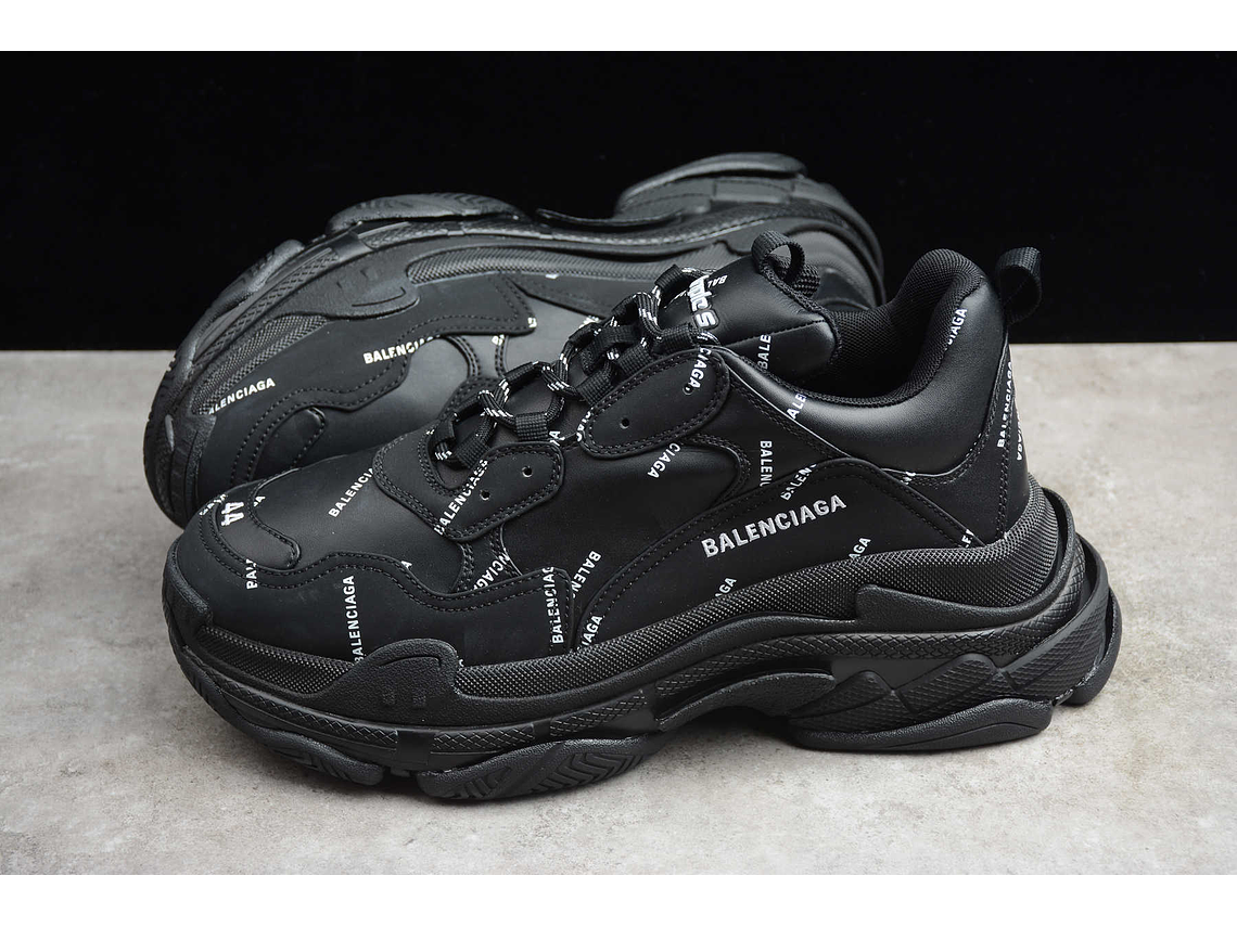 Balenciaga Triple S Black barrage 3