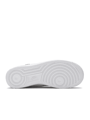 WMNS AIR FORCE 1 '07 LX 'SISTERHOOD - WHITE METALLIC SILVER'