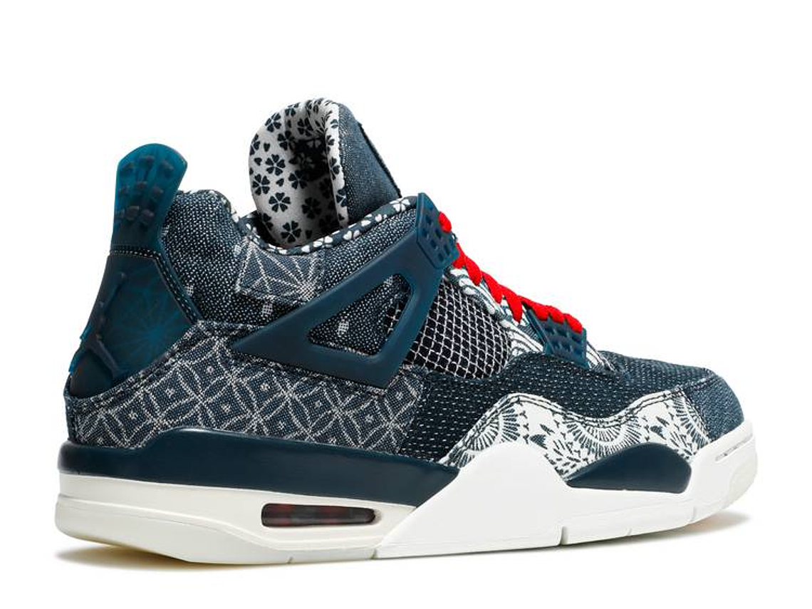 AIR JORDAN 4 RETRO SE 'SASHIKO' 3