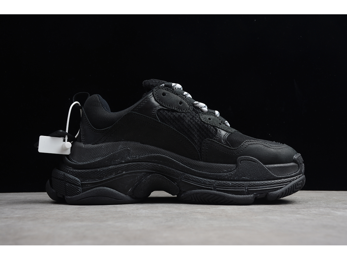 Balenciaga Triple S Black 2