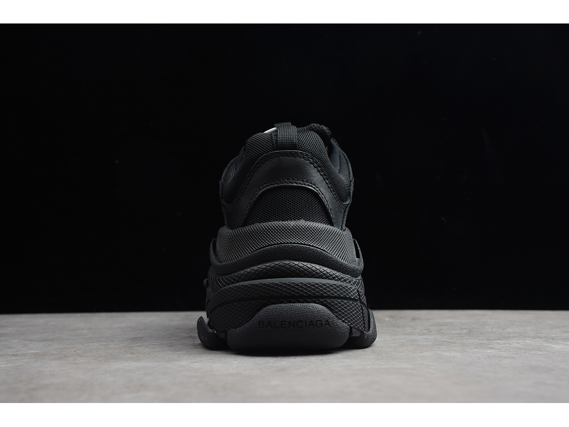 Balenciaga Triple S Black 3