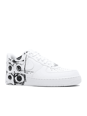 COMME DES GAR?ONS X SUPREME X AIR FORCE 1 LOW 'EYES'
