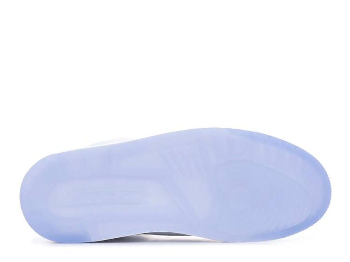 AIR JORDAN 3 RETRO 'TRIPLE WHITE' 4