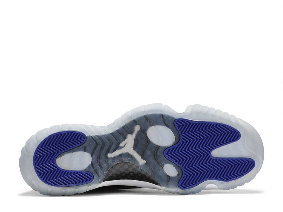 AIR JORDAN 11 RETRO 'SPACE JAM' 4