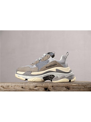 Balenciaga Triple S Gray