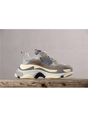 Balenciaga Triple S Gray