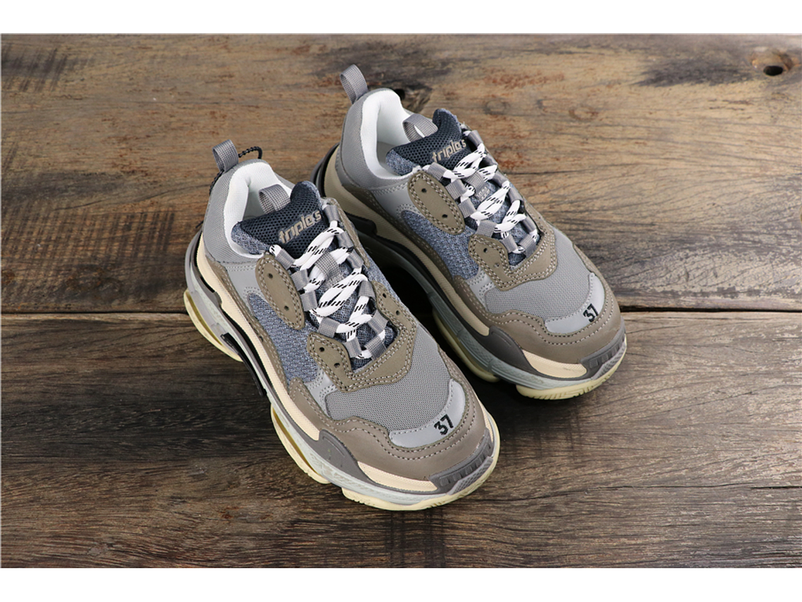 Balenciaga Triple S Gray 5