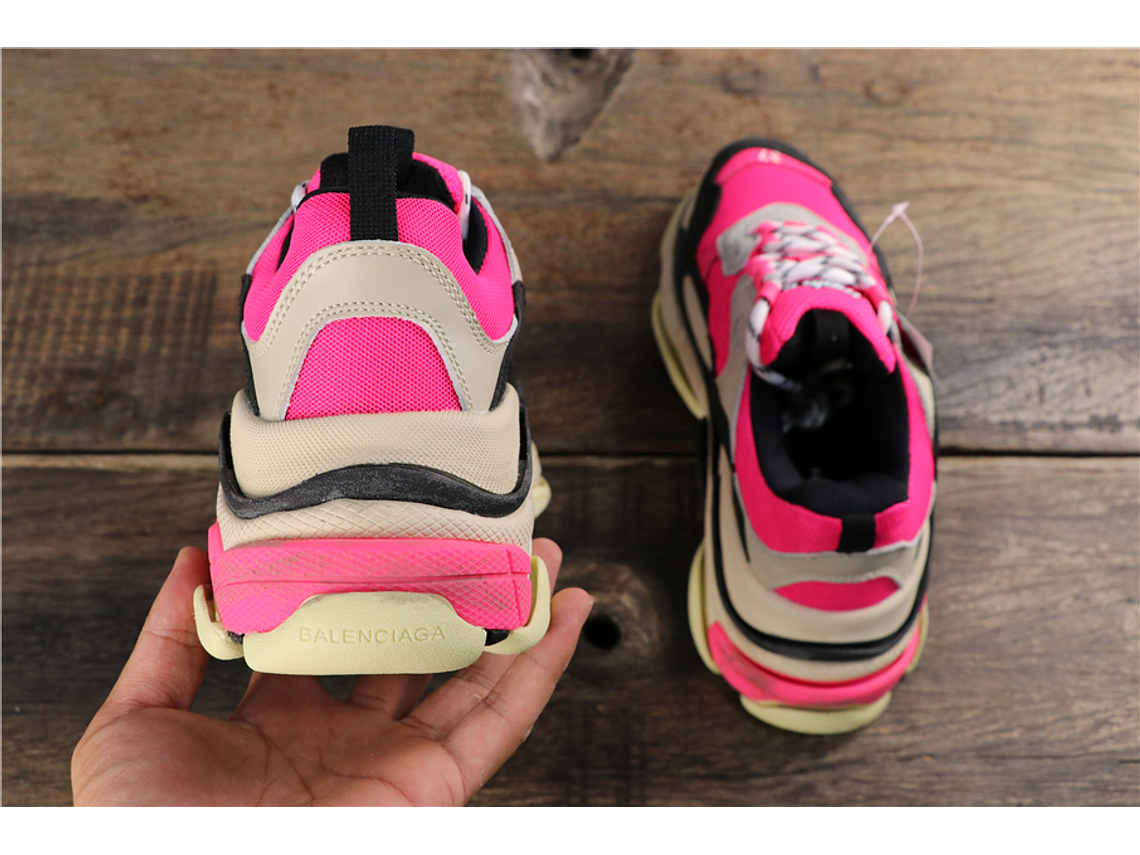 Balenciaga Triple S pink 4