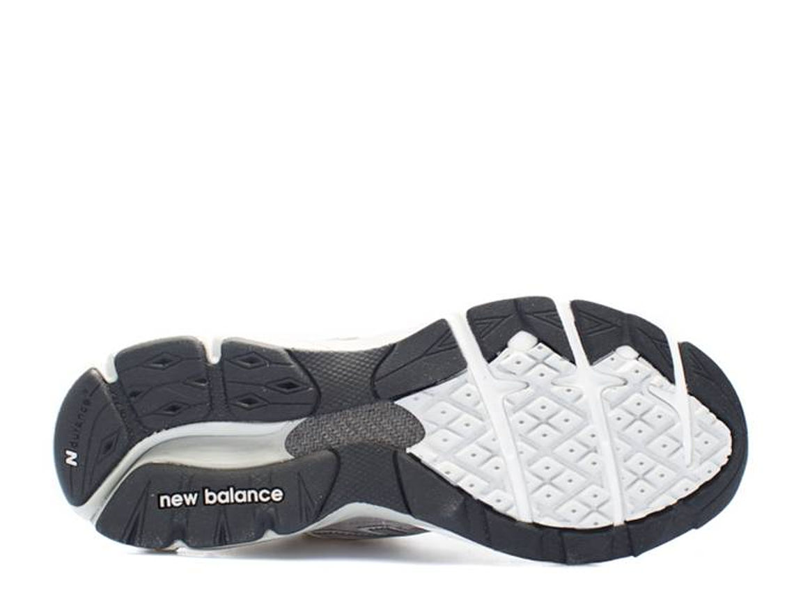 NEW BALANCE 990V3 'GREY WHITE' 4
