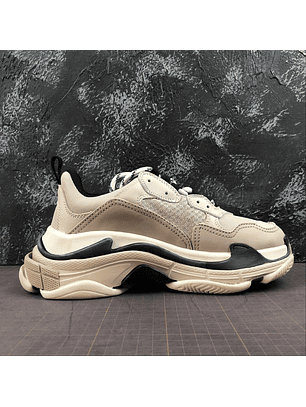 Balenciaga Triple S black grey