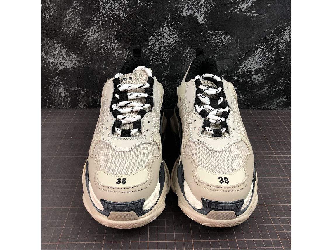Balenciaga Triple S black grey 4