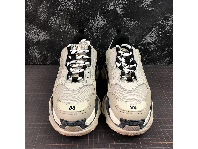 Balenciaga Triple S black grey 4