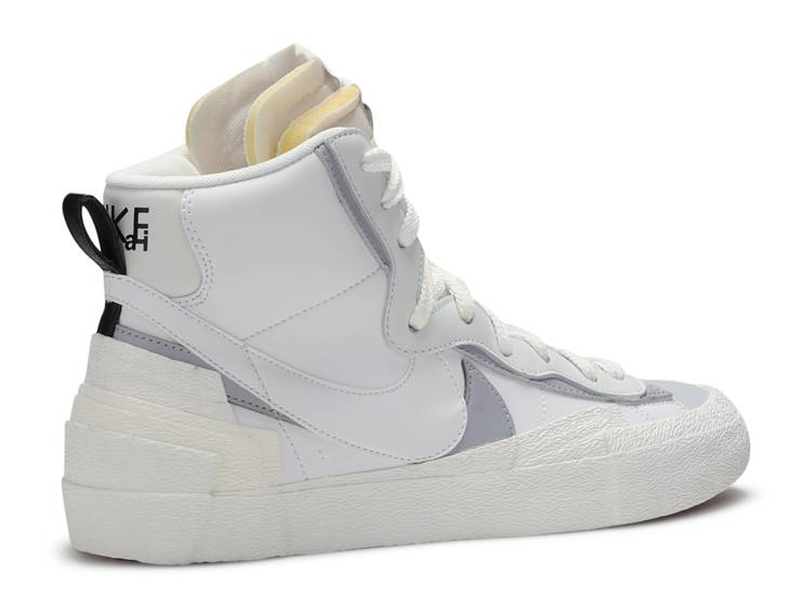 SACAI X NIKE BLAZER MID 'WHITE GREY' 3