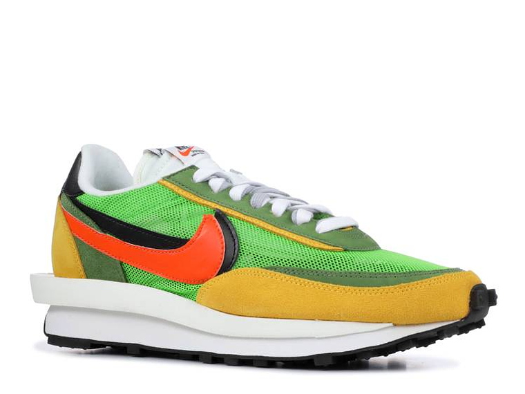 NIKE SACAI X LDWAFFLE 'GREEN GUSTO' 2
