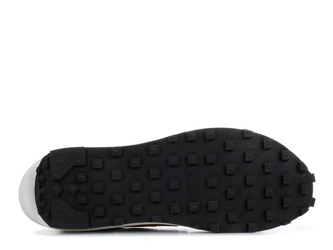 NIKE SACAI X LDWAFFLE 'GREEN GUSTO' 4