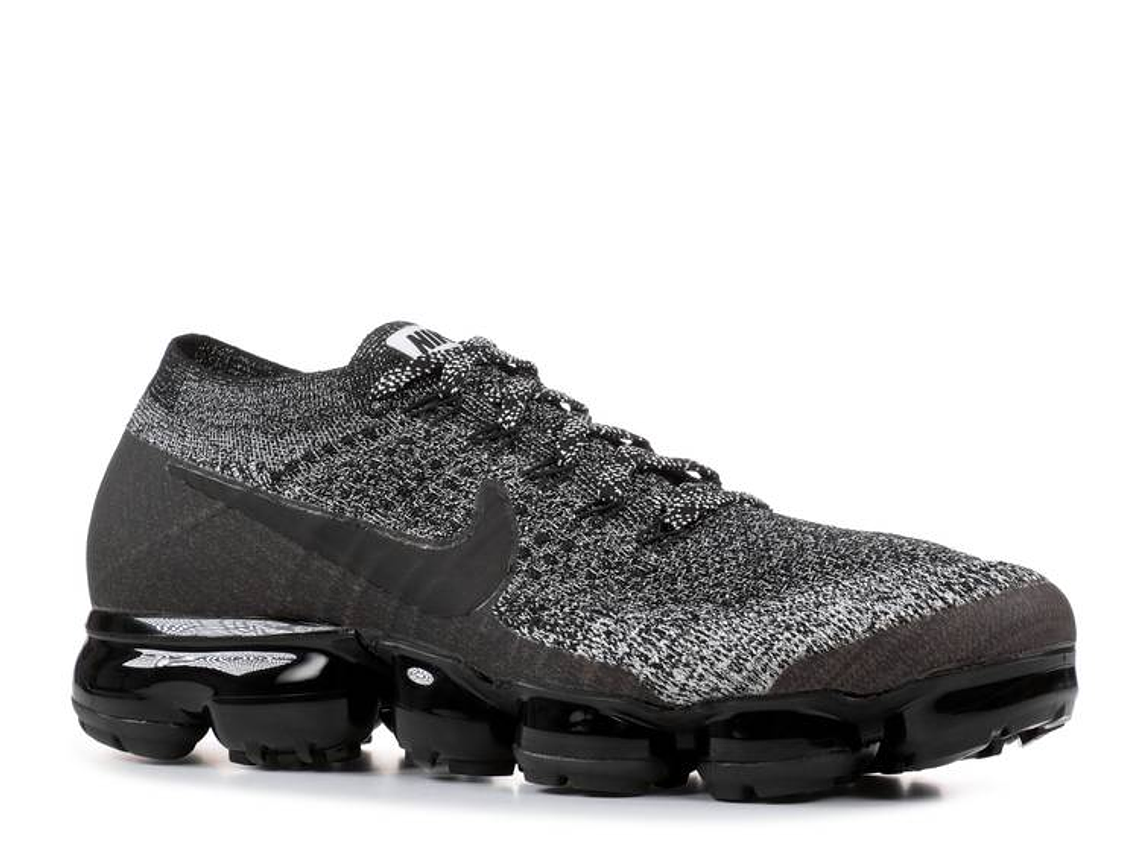 NIKE AIR VAPORMAX 'OREO' 2