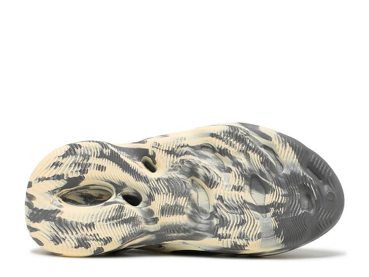 YEEZY FOAM RUNNER 'MXT MOON GREY' 4