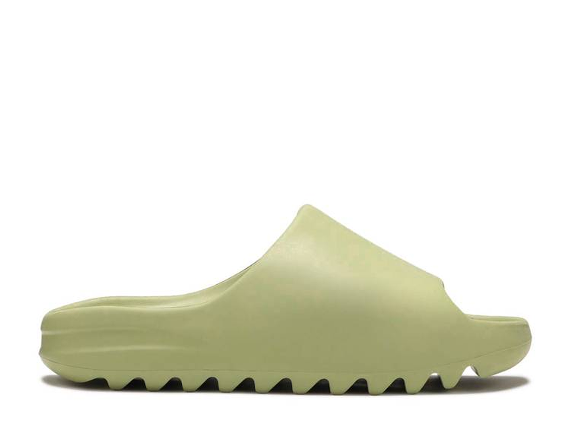 YEEZY SLIDES 'RESIN' 1