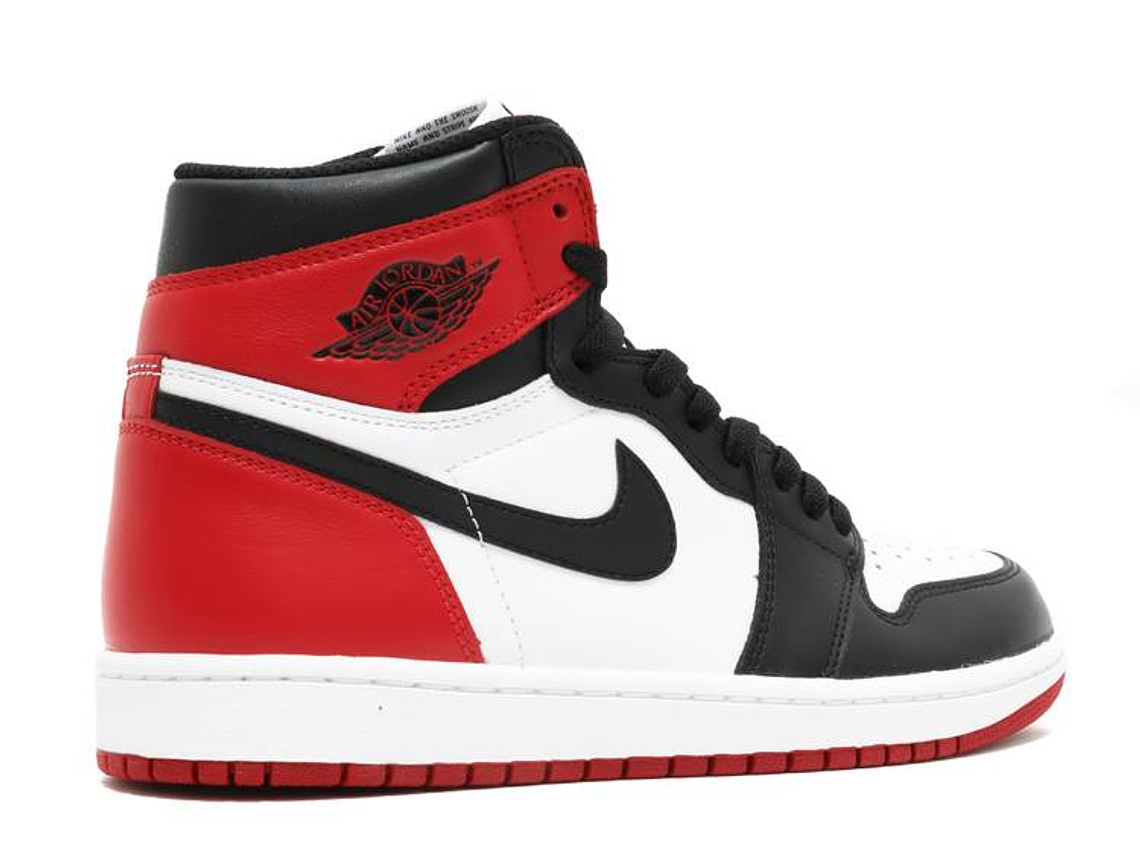 Air Jordan 1 Retro High OG 'Black Toe' 3