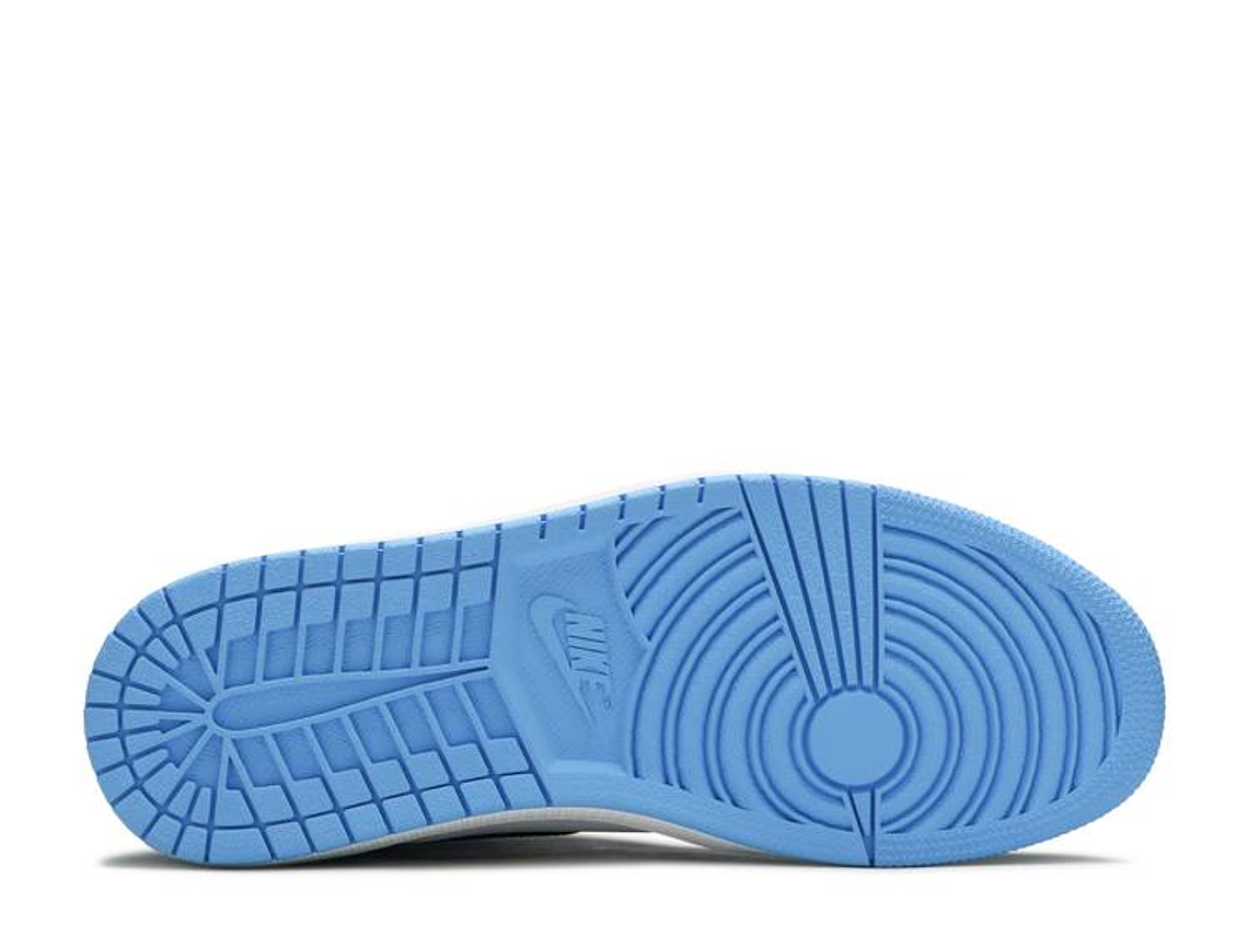 AIR JORDAN 1 RETRO HIGH OG 'UNIVERSITY BLUE' 4