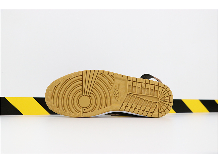 Louis Vuitton x OFF-WHITE x Air Jordan 1 high 4