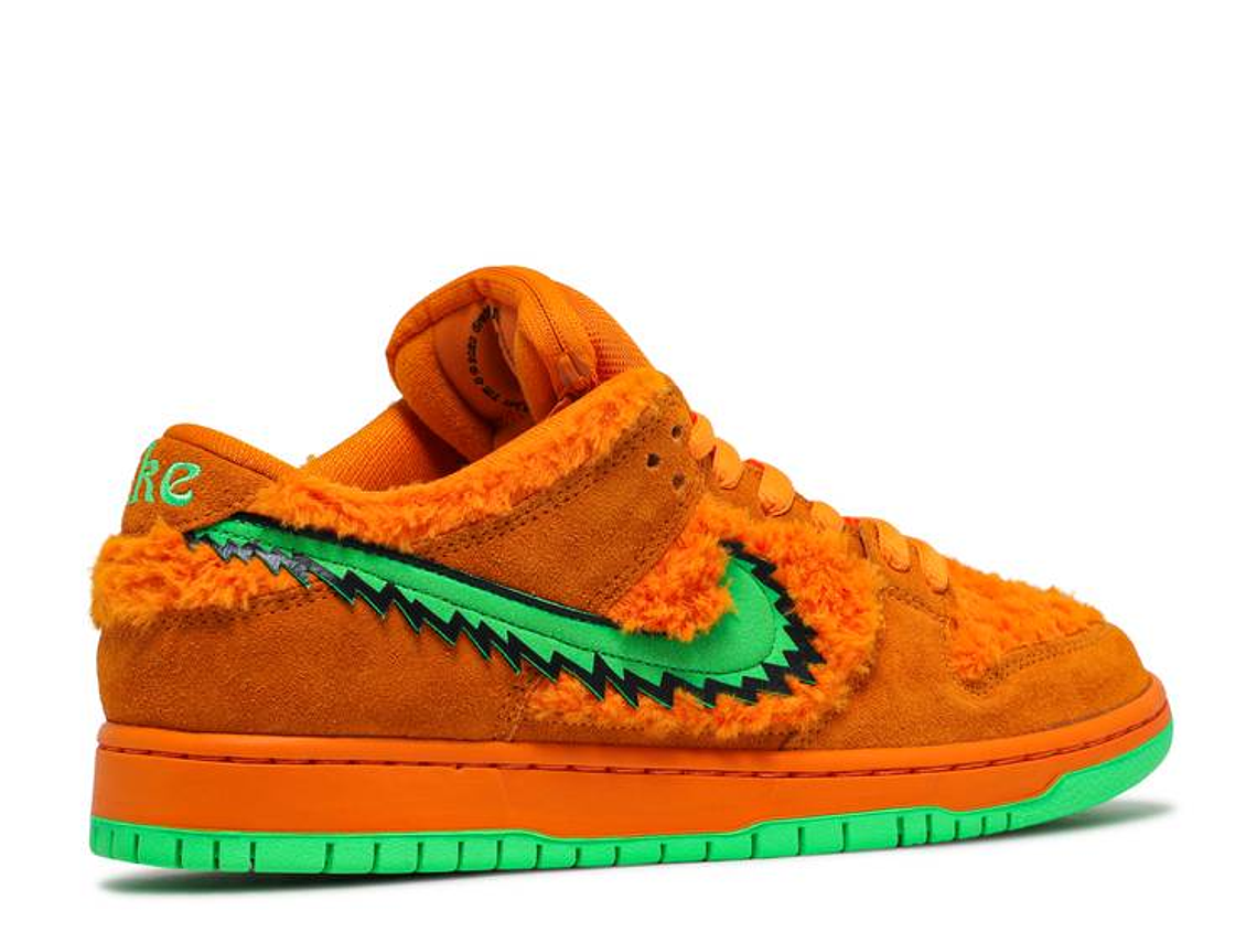 GRATEFUL DEAD X DUNK LOW SB 'ORANGE BEAR' 3