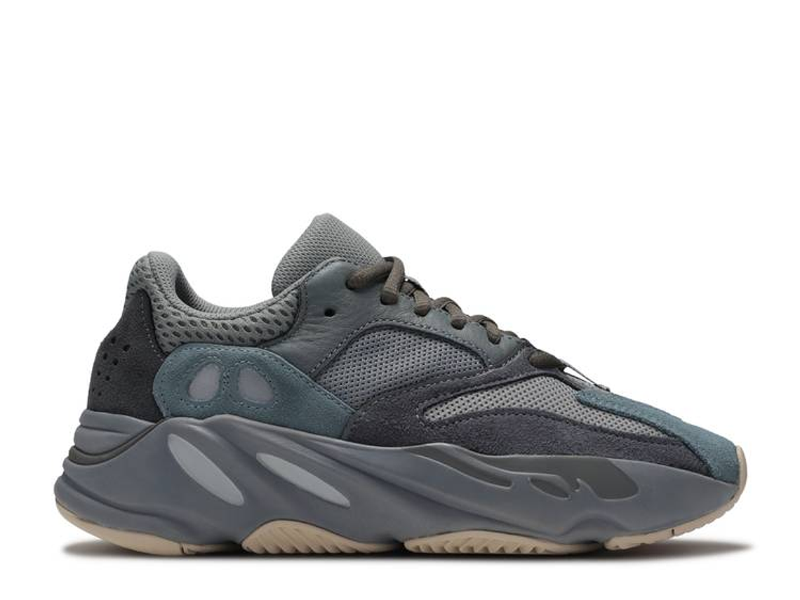 YEEZY BOOST 700 Collection 14