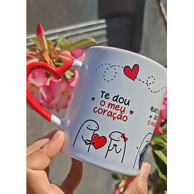 Arte Caneca Te dou o meu coração, queria te dar o mundo, luar do meu sertão, seguindo no trem azul. Arquivo em Pdf 