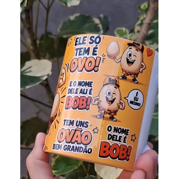 Arte Caneca Tens uns ovão bem grandão, os ovo ta pra bater no short Arquivo em Png  3