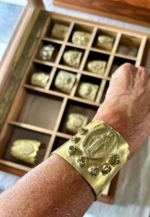 Brazalete Medalla Milagrosa con Rosas