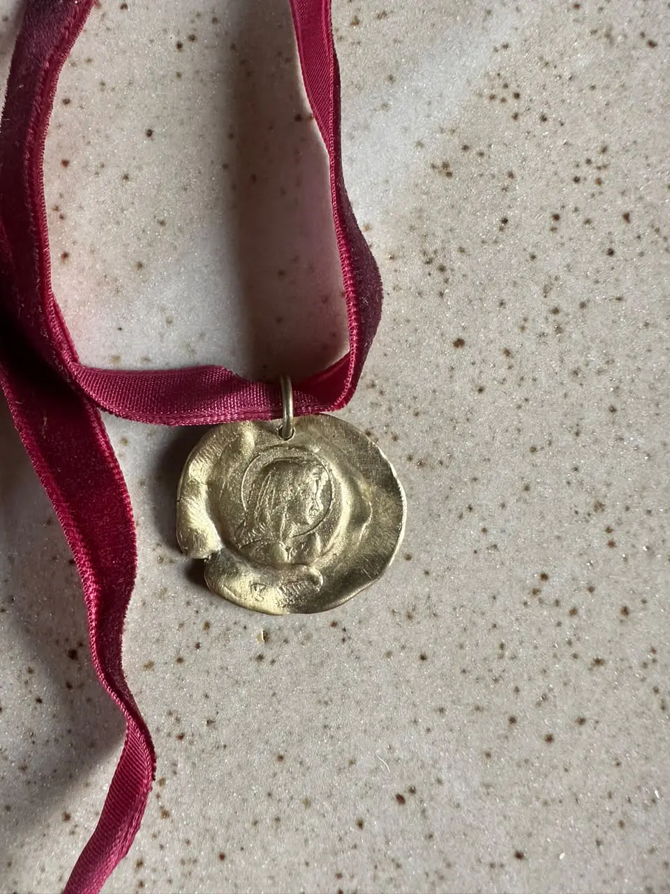Medalla Virgen María S 1