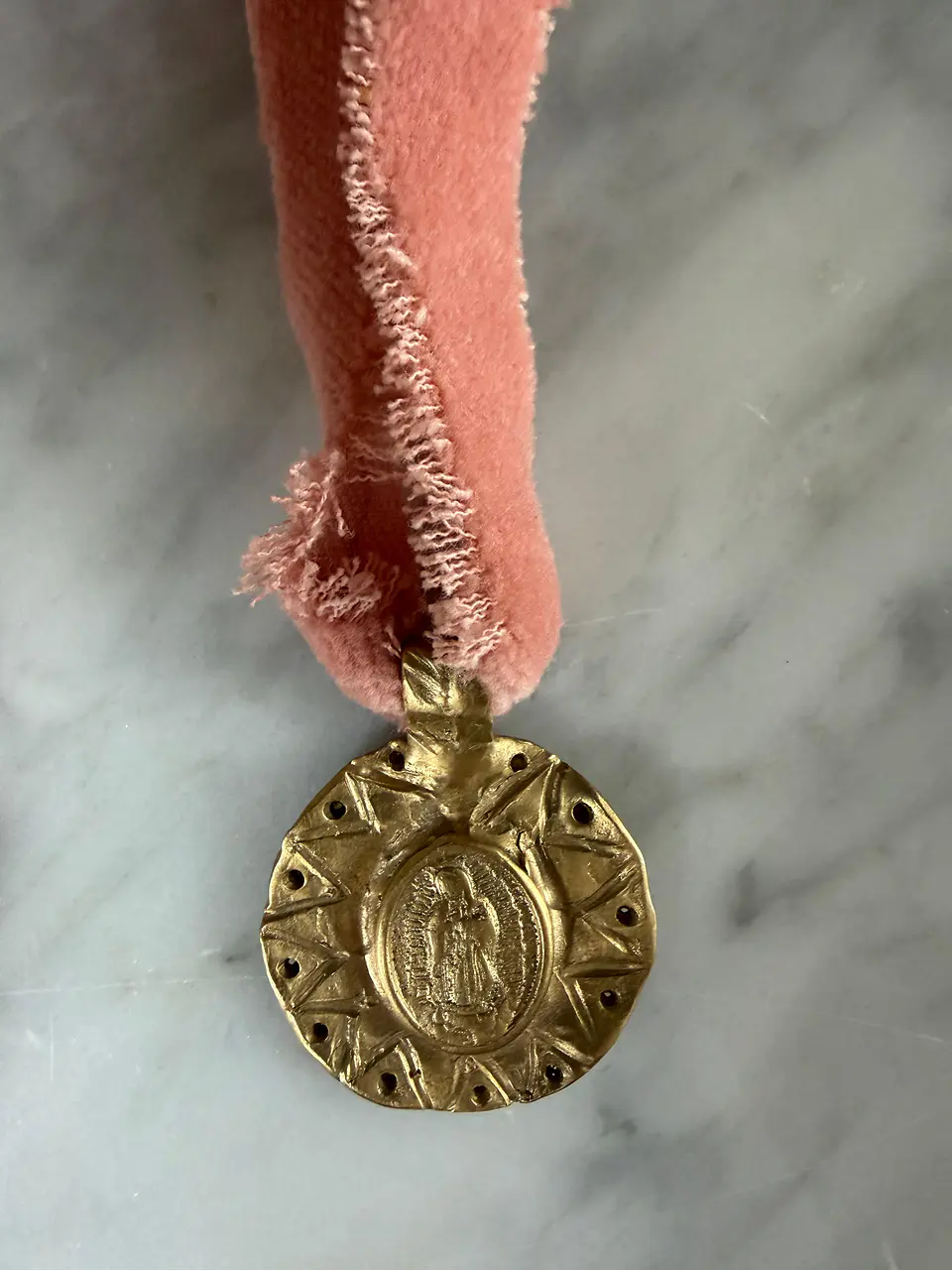 Medalla Virgen De Guadalupe 2